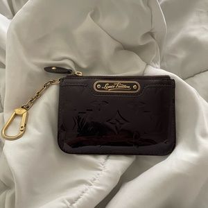Louis Vuitton vernis key pouch